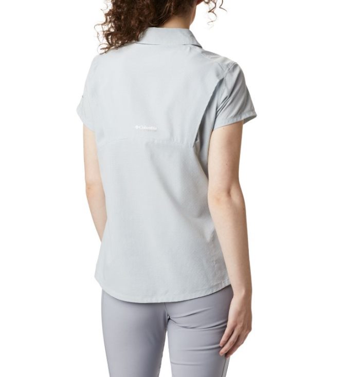 Camisas Columbia Irico™ Curta Sleeve Shirt Feminino Luz Cinzentas Portugal | 143677-3GTB